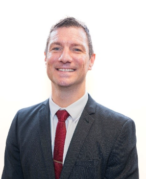 Photo of Mr L Holmes 